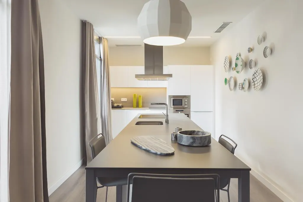Casagrand Luxury Suites Barcelona