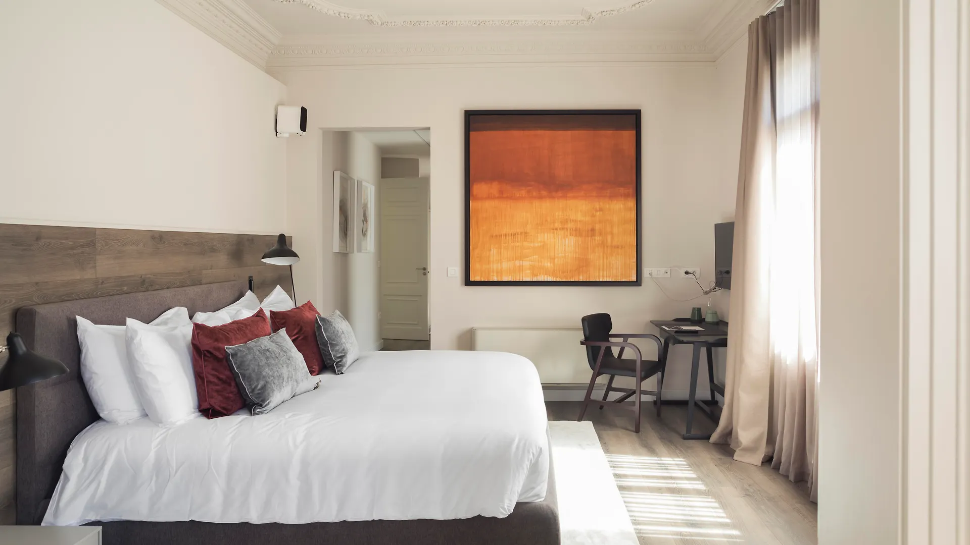 Casagrand Luxury Suites Barcelona