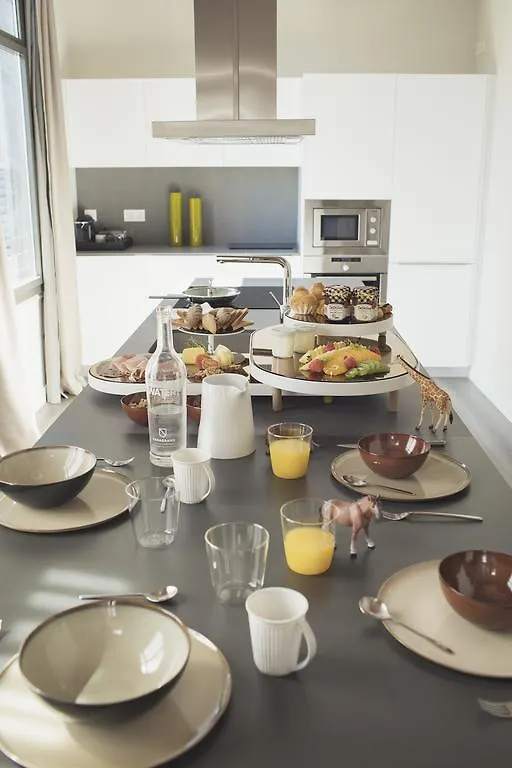 Casagrand Luxury Suites Barcelona Apartamento